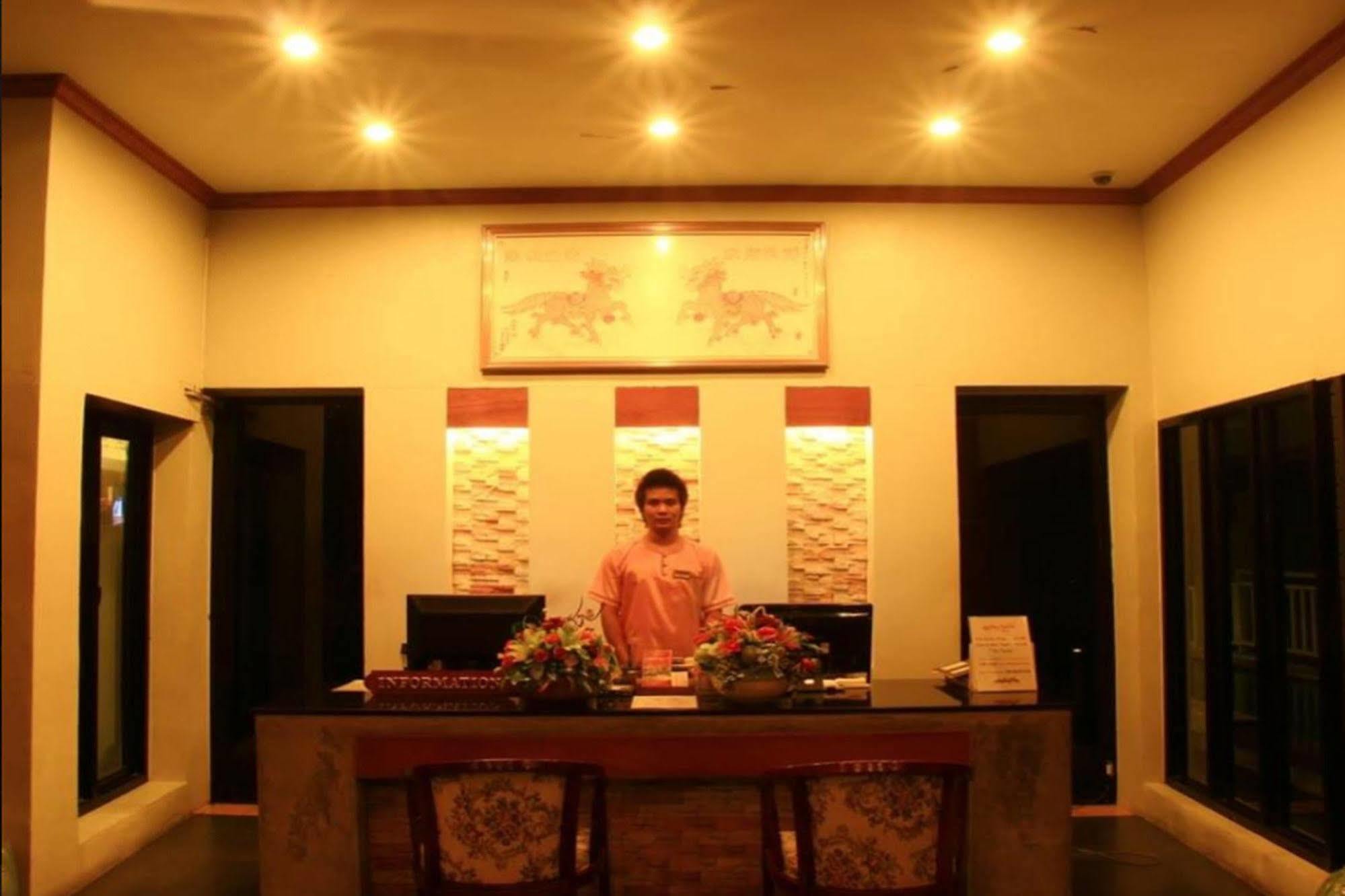Honey Resort, Kata Beach Bagian luar foto