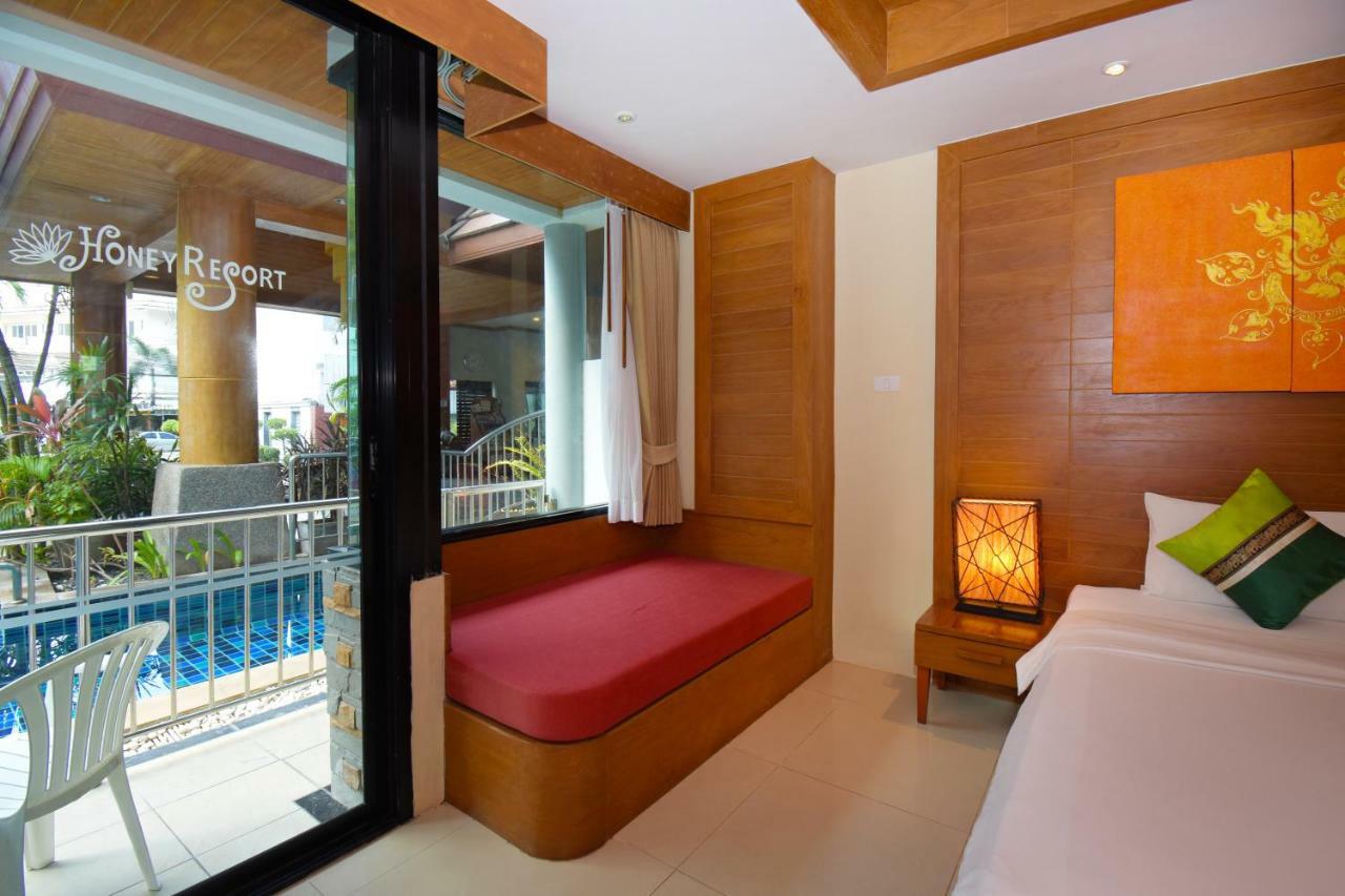 Honey Resort, Kata Beach Bagian luar foto